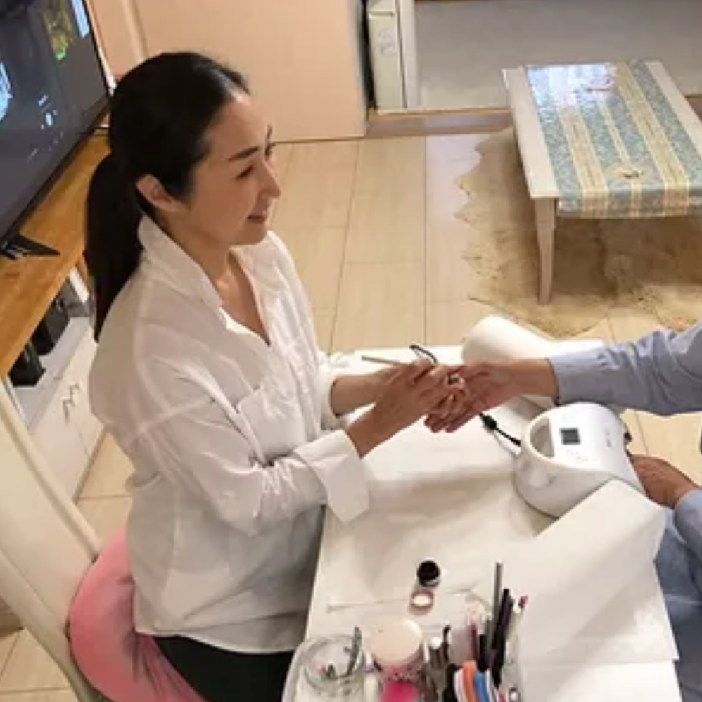 ネイルコネクションズ